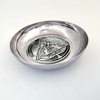 Coupelle régimentaire : l'élégance au service des médailles