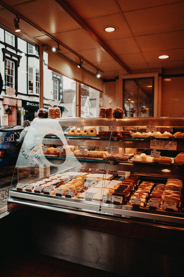 Vitrine réfrigérée grande capacité : l'atout des boulangeries modernas